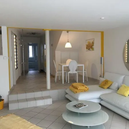 Ferienwohnung Deluxe * Uhldingen-Mühlhofen